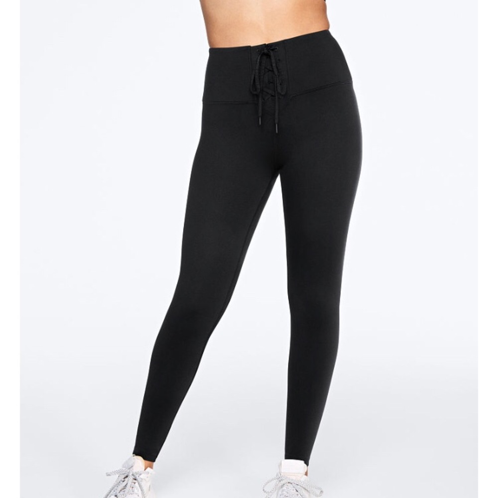 PINK Ultimate Lace-up Legging
